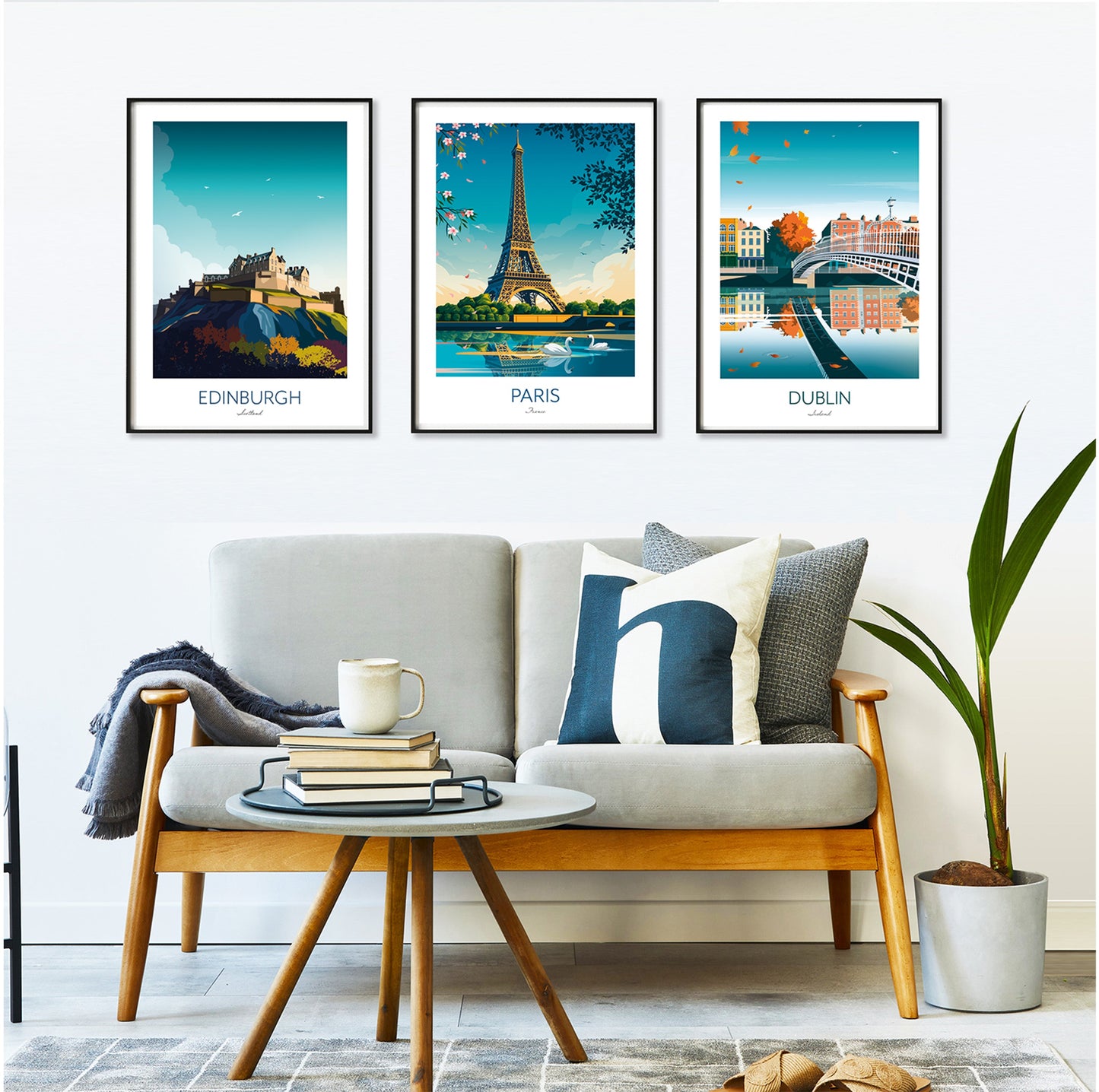 Paris Print of the Eiffel Tower, France.